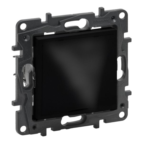 Виведення кабелю з фіксатором IP21 Legrand 863529 NILOE STEP Чорний